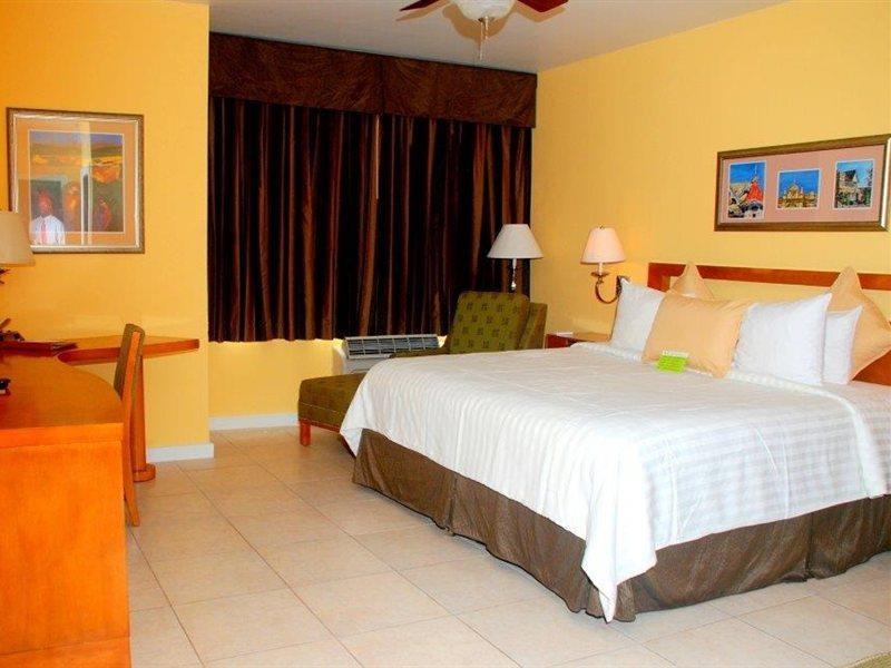 Cara Hotels Trinidad Claxton Bay Exterior foto